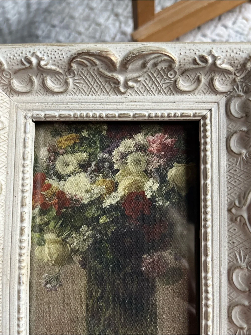 Vintage-Style Cream Ornate Picture Frame - Home Accents